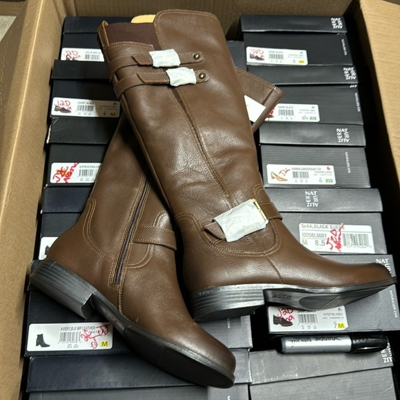 NATURALIZER Jessie High Shaft Boots - Picture 4 of 6